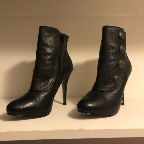 Steve Madden Leather Heeled Booties - Picture 2 of 5